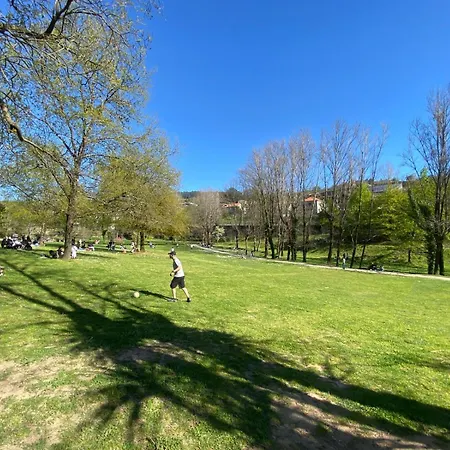 Costa * Guimaraes